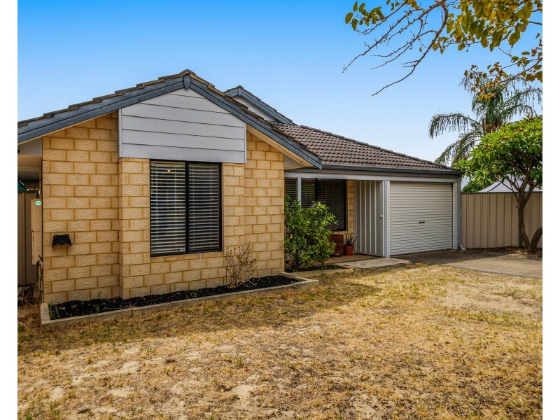6 Kunzea Close, Maida Vale WA 6057