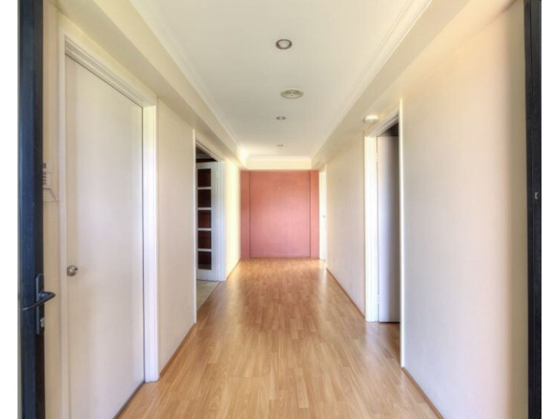 6 Elford Corner, High Wycombe WA 6057