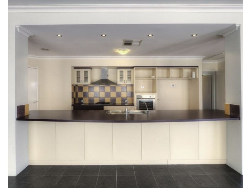 6 Elford Corner, High Wycombe WA 6057