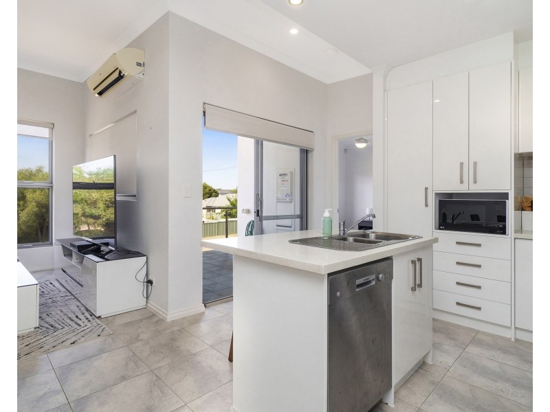 7/18 Elvire Street, Midland WA 6056