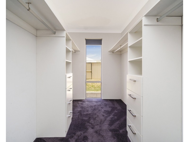 5 Seabrook Chase, Helena Valley WA 6056