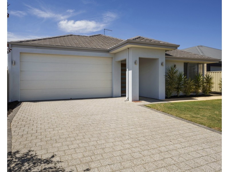 5 Seabrook Chase, Helena Valley WA 6056