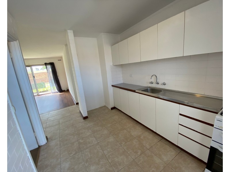 1/83 Phoenix Road, Spearwood WA 6163