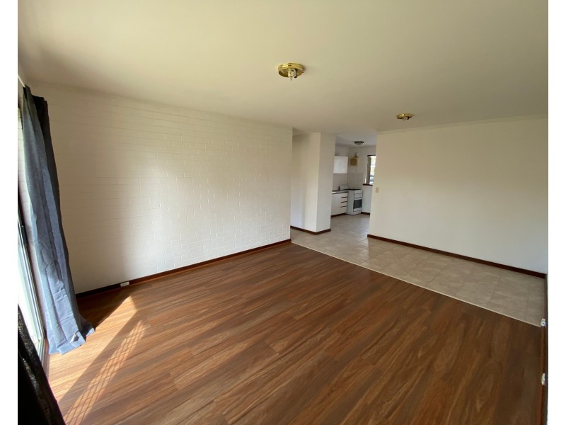 1/83 Phoenix Road, Spearwood WA 6163