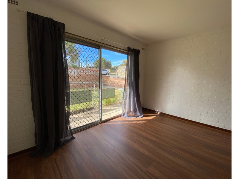 1/83 Phoenix Road, Spearwood WA 6163