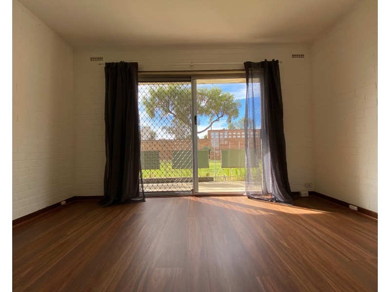 1/83 Phoenix Road, Spearwood WA 6163