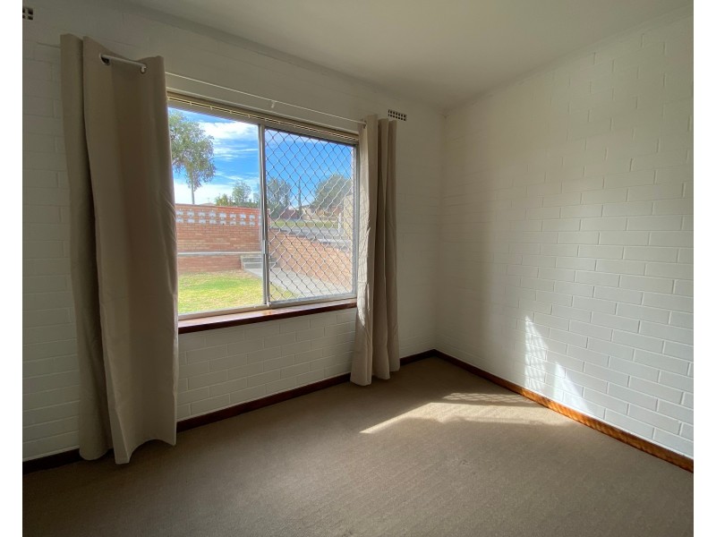 1/83 Phoenix Road, Spearwood WA 6163