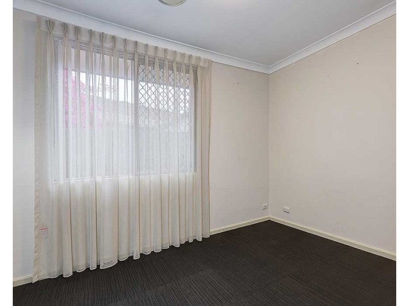 36 Ellesmere Road, Swan View WA 6056