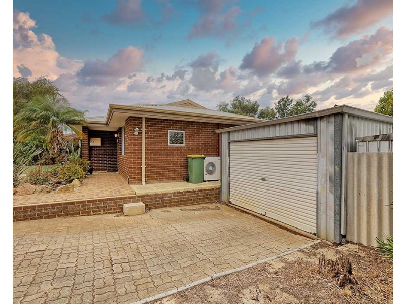 36 Ellesmere Road, Swan View WA 6056