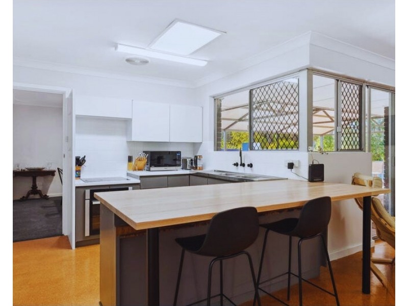 34 Heslop Road, Lesmurdie WA 6076