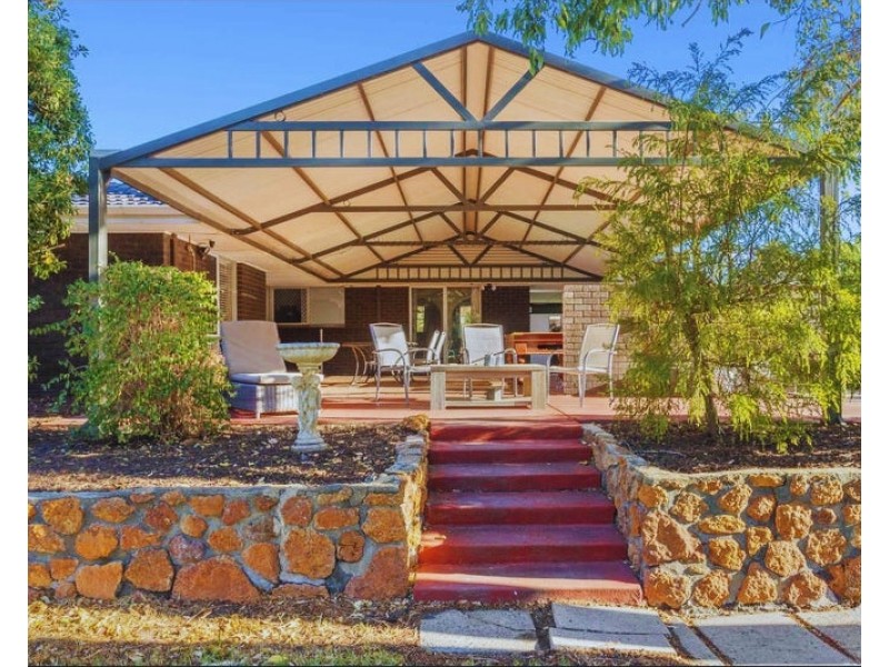 34 Heslop Road, Lesmurdie WA 6076