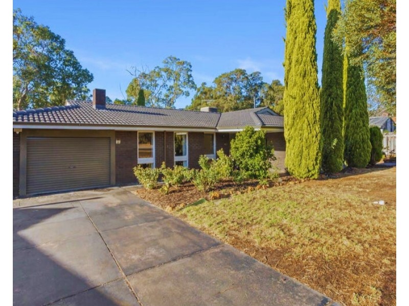 34 Heslop Road, Lesmurdie WA 6076