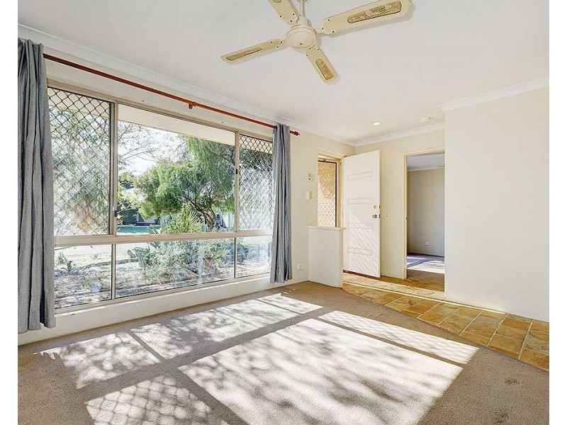 12 Kookaburra Way, Gosnells WA 6110