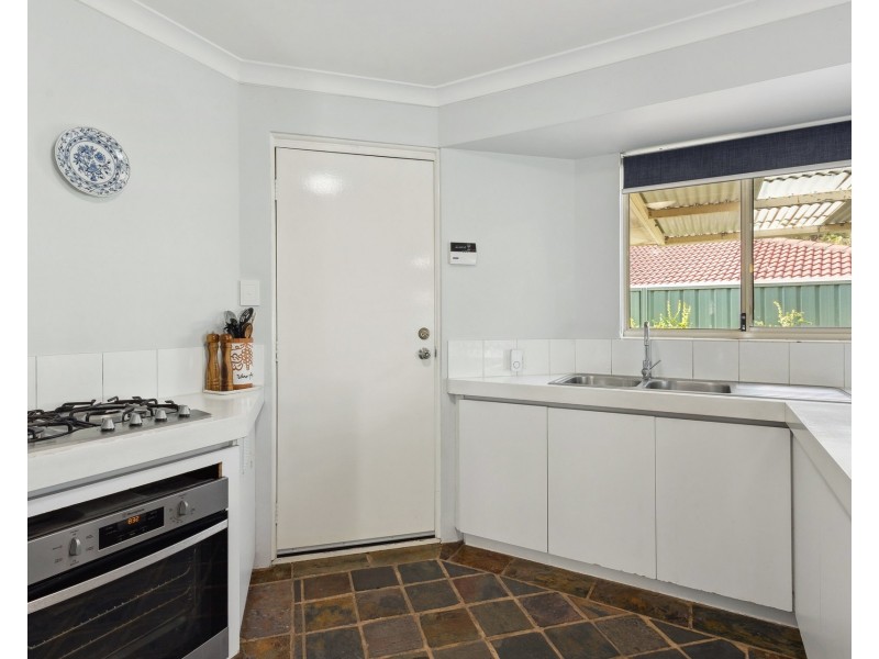 118 Stratton Boulevard, Stratton WA 6056