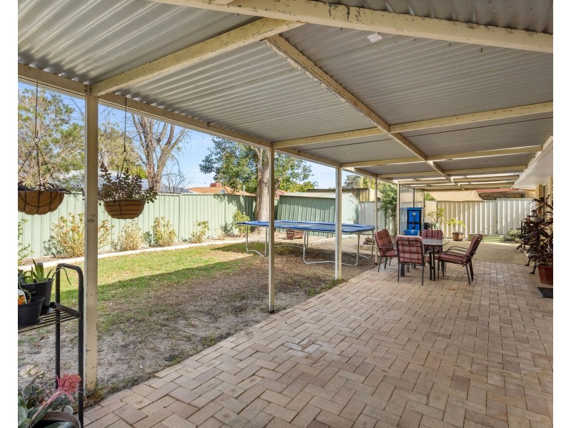 118 Stratton Boulevard, Stratton WA 6056