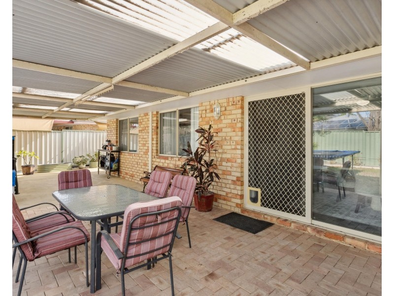 118 Stratton Boulevard, Stratton WA 6056