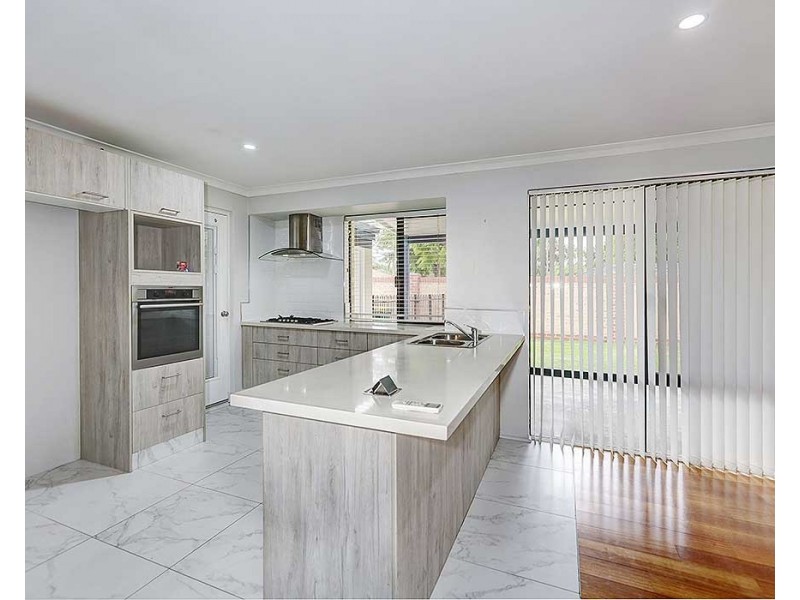 1 Myerson Crescent, Maida Vale WA 6057