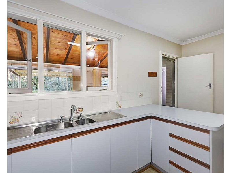 12 Tia Avenue, High Wycombe WA 6057