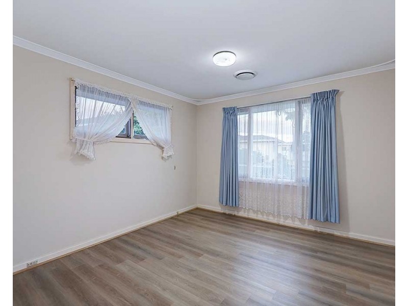 12 Tia Avenue, High Wycombe WA 6057