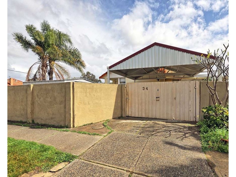 34 Hartfield Street, Queens Park WA 6107
