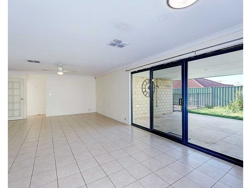 53 Upwood Circle, High Wycombe WA 6057