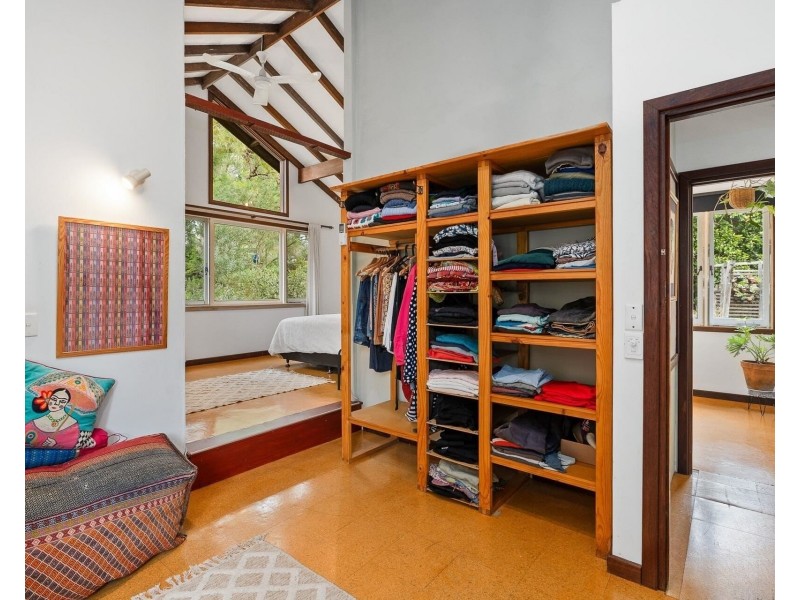 12 Longfellow Road, Gooseberry Hill WA 6076