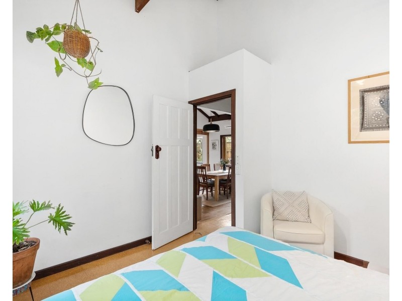 12 Longfellow Road, Gooseberry Hill WA 6076