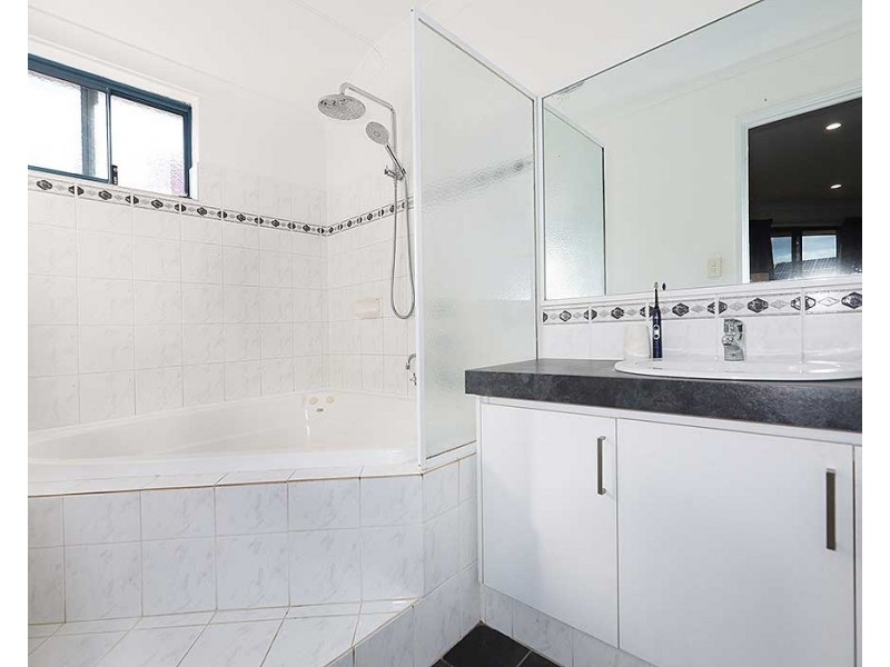 9 Fleet Circle, High Wycombe WA 6057