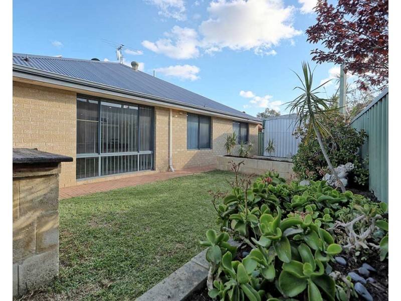 9 Fleet Circle, High Wycombe WA 6057