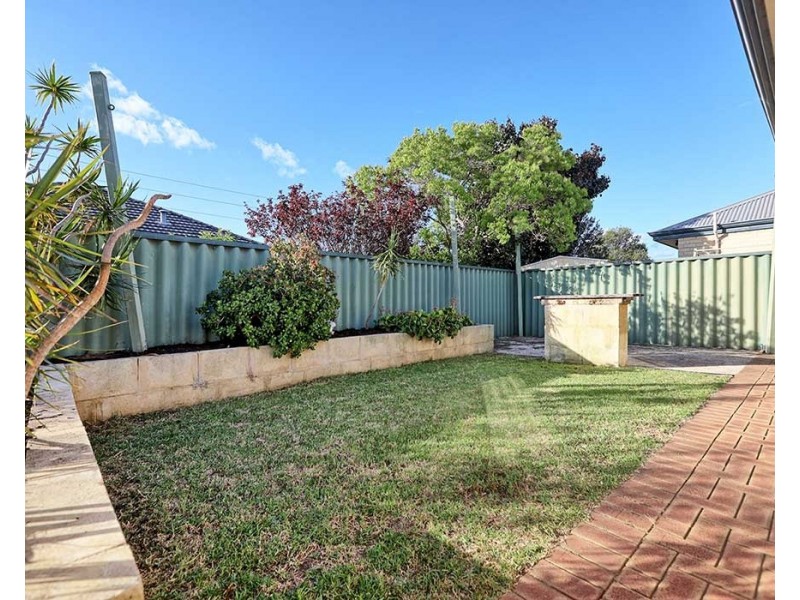 9 Fleet Circle, High Wycombe WA 6057