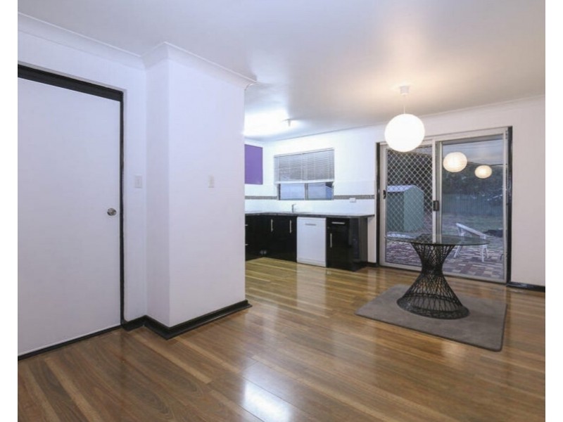 211A Kalamunda Road, Maida Vale WA 6057