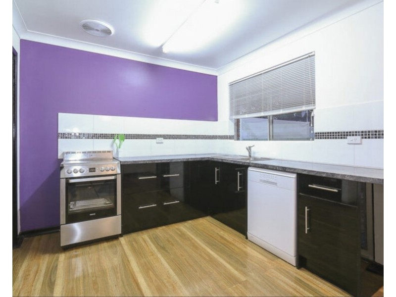 211A Kalamunda Road, Maida Vale WA 6057