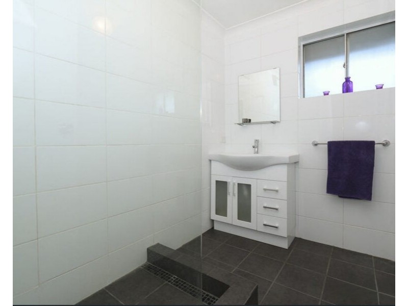 211A Kalamunda Road, Maida Vale WA 6057