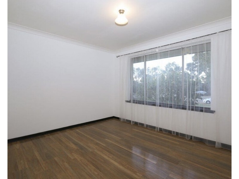 211A Kalamunda Road, Maida Vale WA 6057