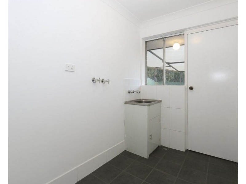 211A Kalamunda Road, Maida Vale WA 6057