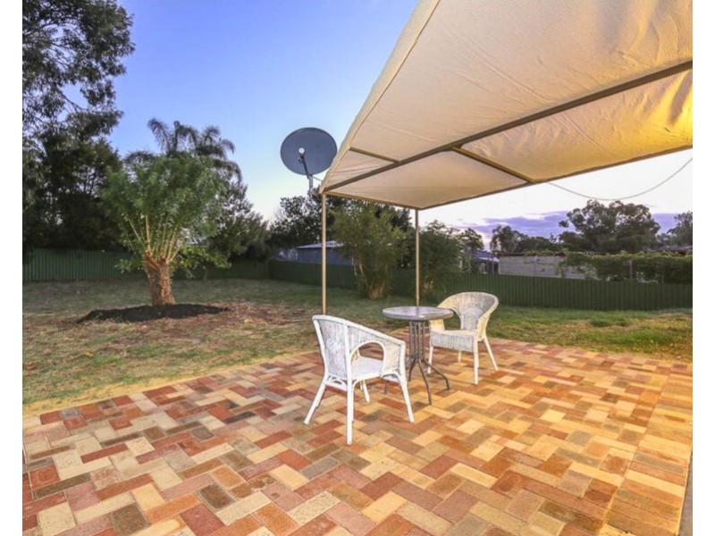 211A Kalamunda Road, Maida Vale WA 6057