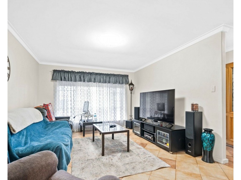 10 Hume Court, Parmelia WA 6167