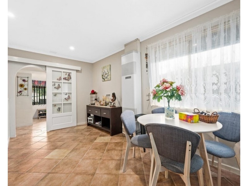 10 Hume Court, Parmelia WA 6167