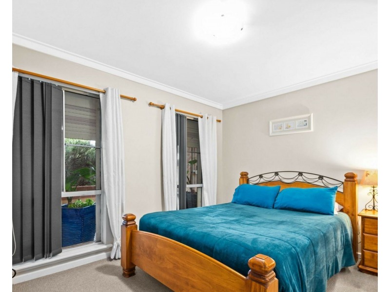 10 Hume Court, Parmelia WA 6167