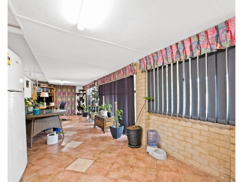 10 Hume Court, Parmelia WA 6167