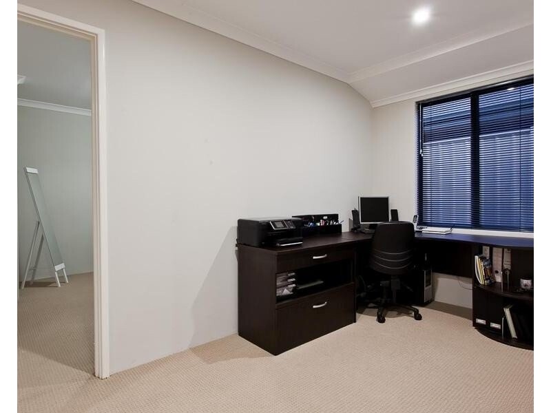 28 Concorde Drive, High Wycombe WA 6057