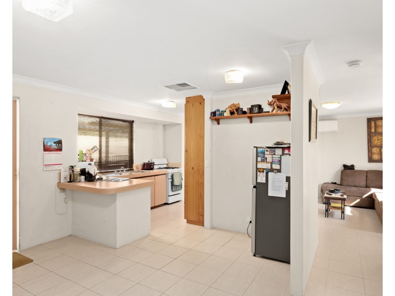 1 Galena Court, High Wycombe WA 6057