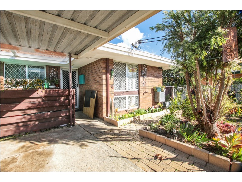 12B Burrowa St, Armadale WA 6112