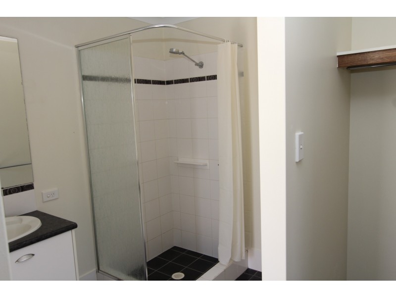 6 Mawson Close, Seville Grove WA 6112