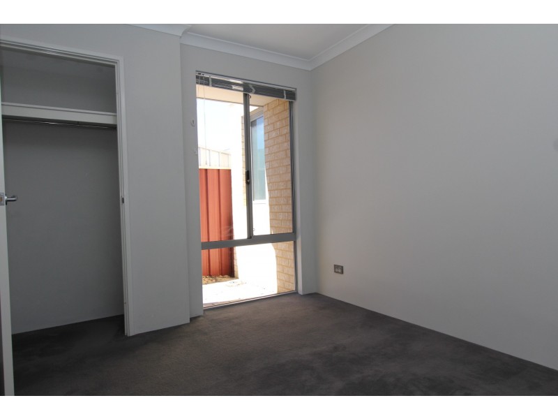 6A Mawson Close, Seville Grove WA 6112