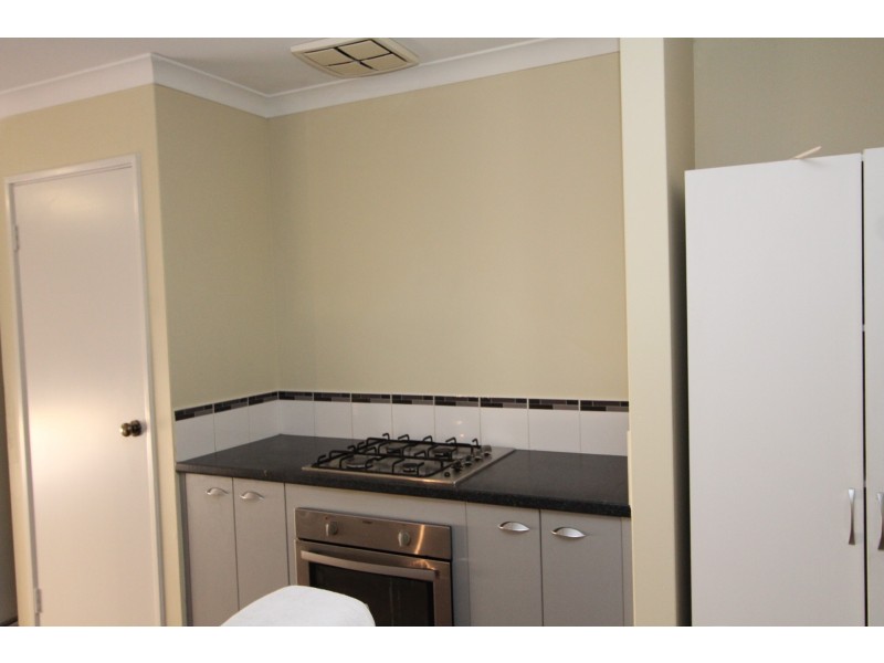 6A Mawson Close, Seville Grove WA 6112