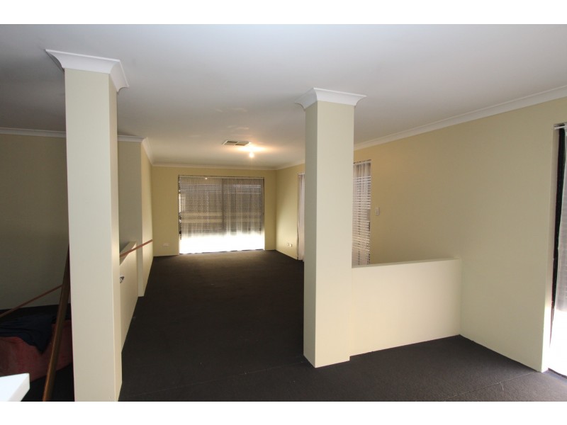 6A Mawson Close, Seville Grove WA 6112