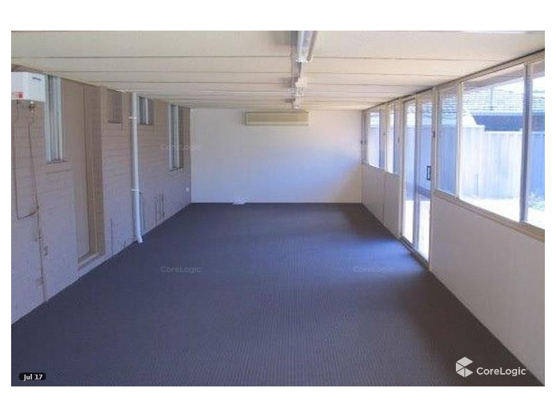 4 James Street, Gosnells WA 6110