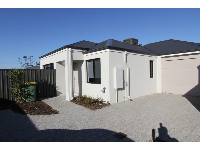 62D Henry Street, East Cannington WA 6107