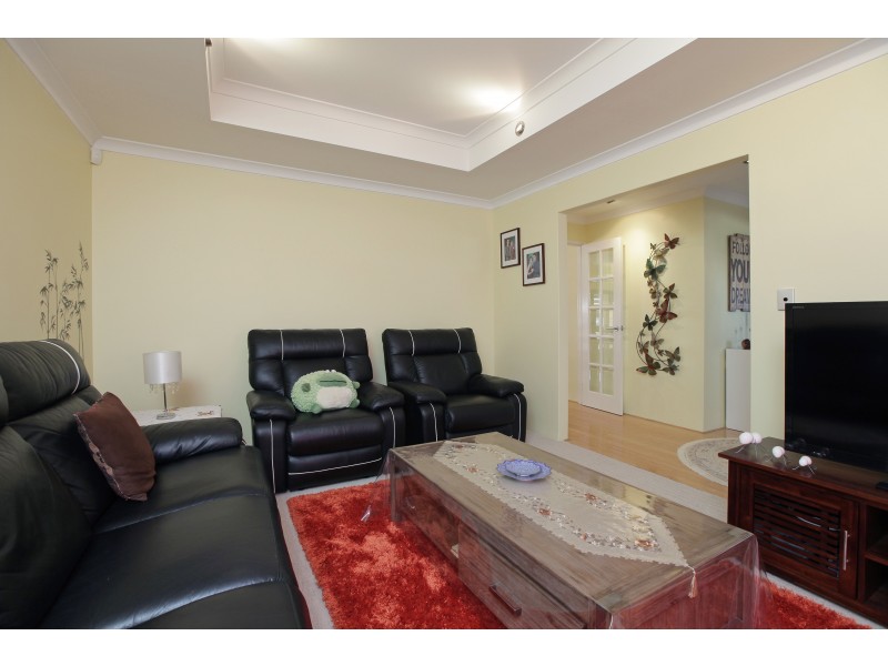5 Elemi Bend, Atwell WA 6164